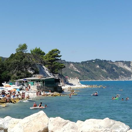 Casa Viorica 2 Hotell Ancona Eksteriør bilde